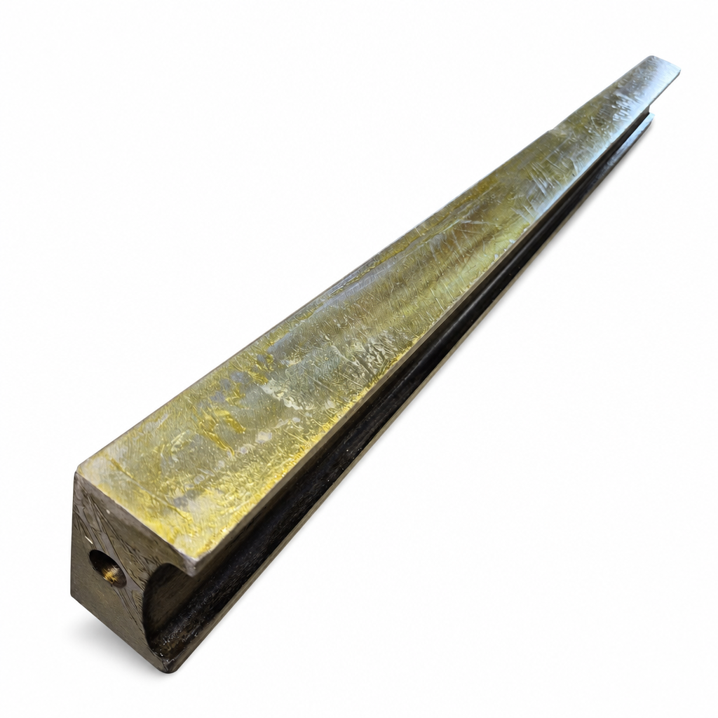Hollare brytbrick lager, nedre A – Metso C110